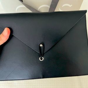 Black Leather Portfolio Bag. COS Brand NEW!!!